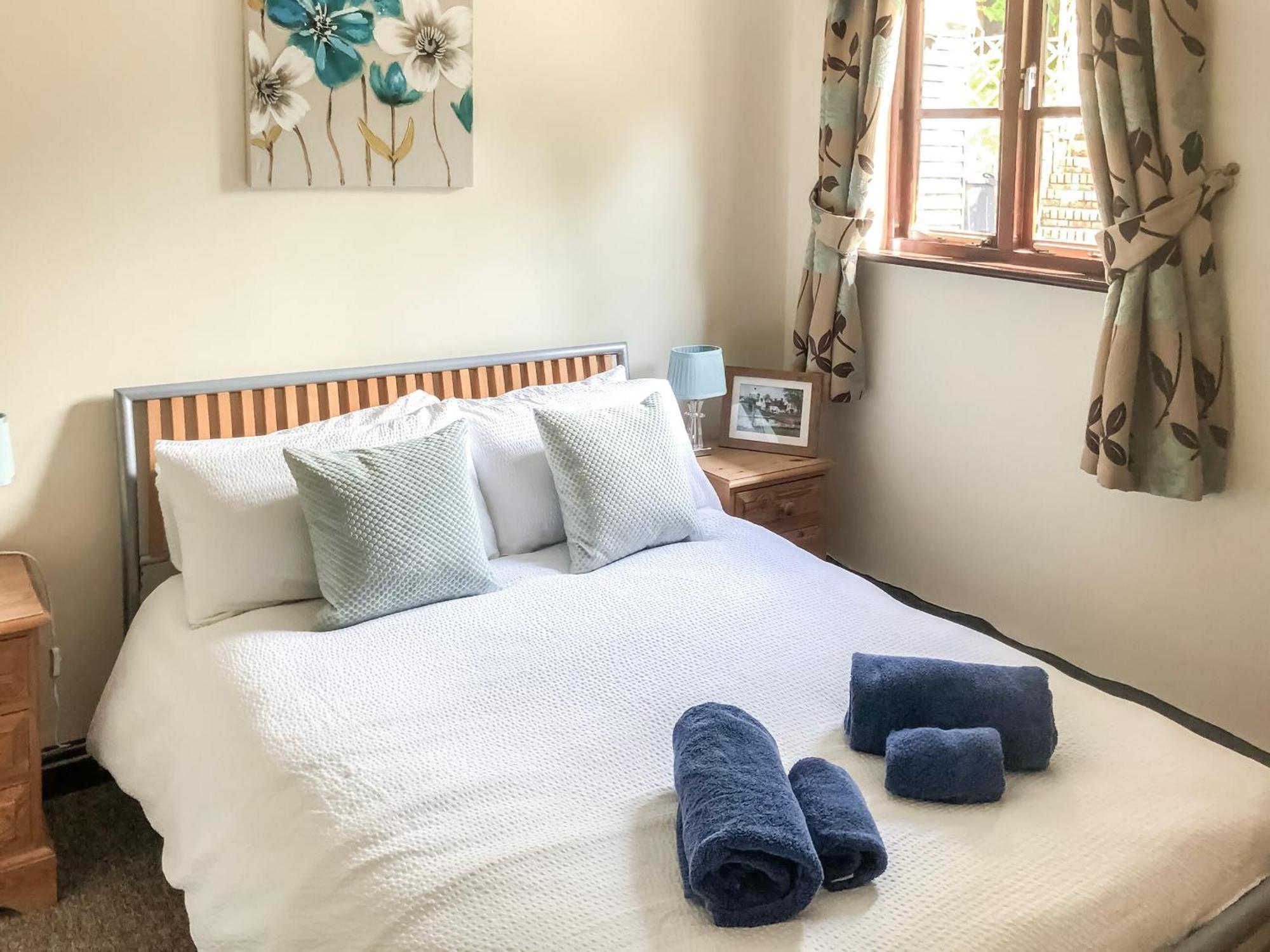 Lake House Cottage Finchingfield Екстериор снимка